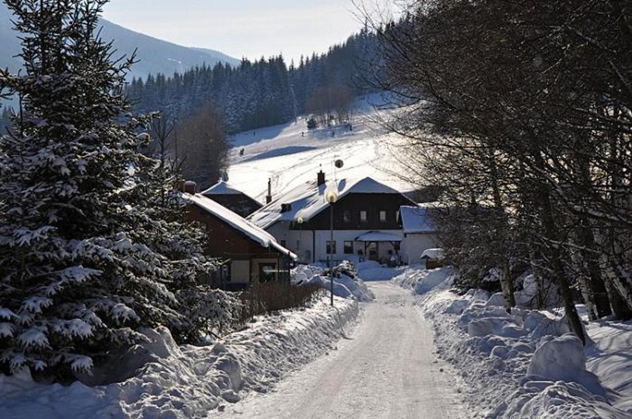 Penzion Pepovka Filipovice ภายนอก รูปภาพ